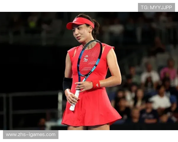 澳网现场：王欣瑜闯入16强，发球成关键武器